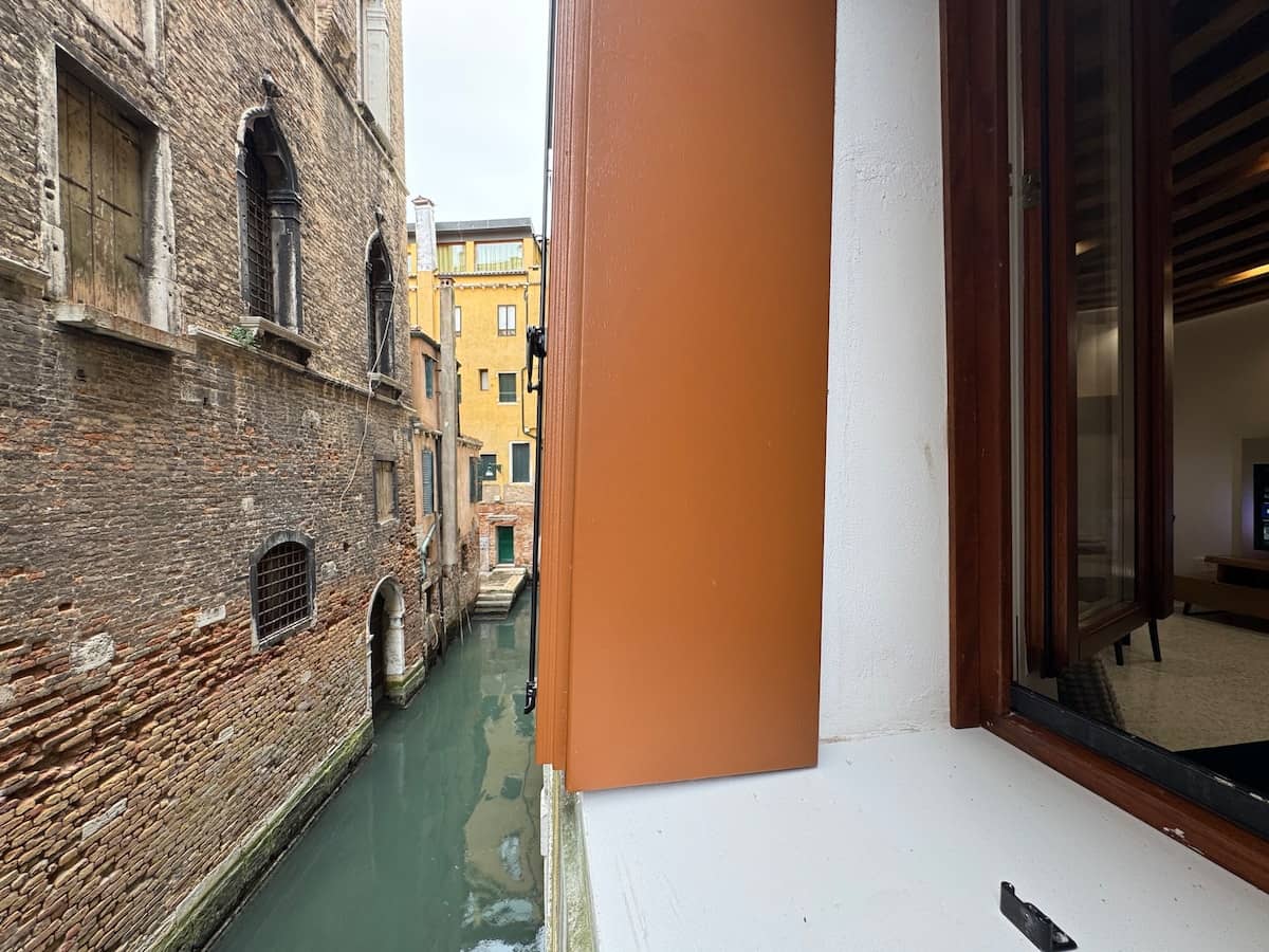 Romantic Canal Apartment, apartment in San Marco, Venice, photo 3