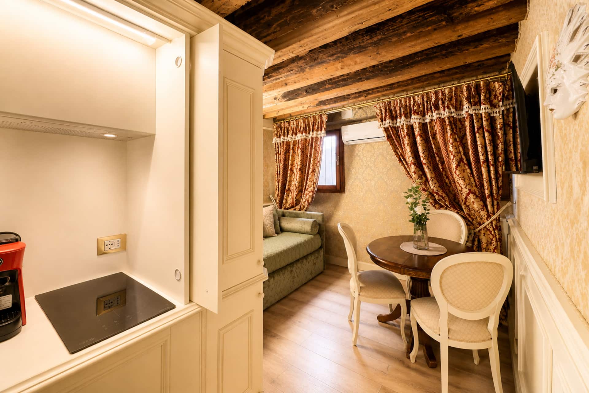 Suite Calle delle Locande, apartment in San Marco, Venice, photo 4